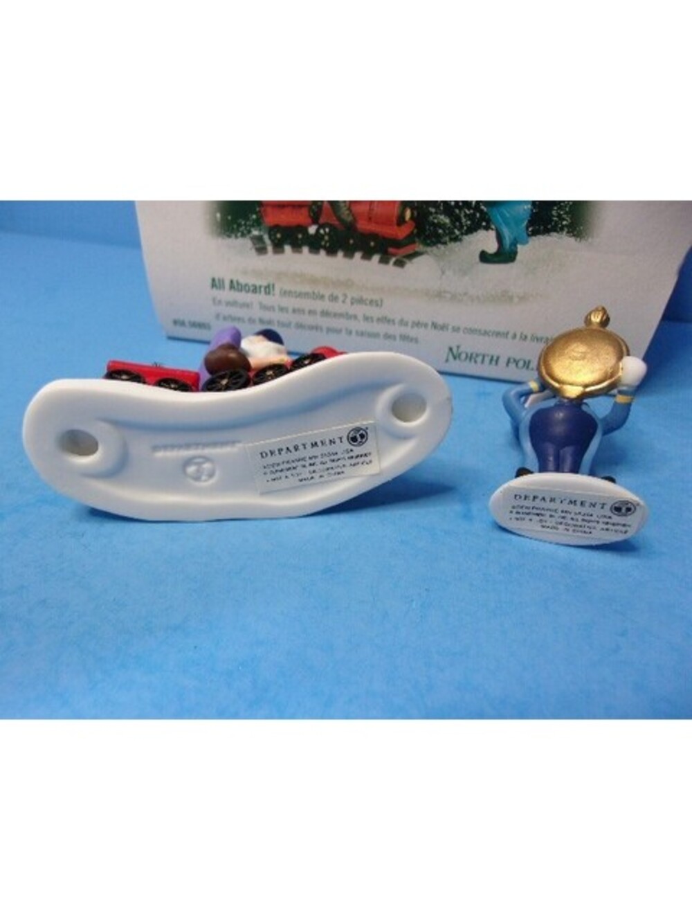 Dept 56 All Aboard #56803 North Pole Series Elves Train Set of 2 Retired IOB - Picture 7 of 7